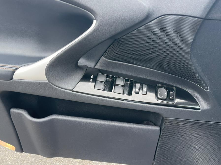 Used Lexus IS 250 4dr Sport Sdn Auto AWD 2013 | Lava Motors 2 Inc. Canton, Connecticut Used Lexus IS 250 4dr Sport Sdn Auto AWD 2013 | Lava Motors 2 Inc. Canton, Connecticut