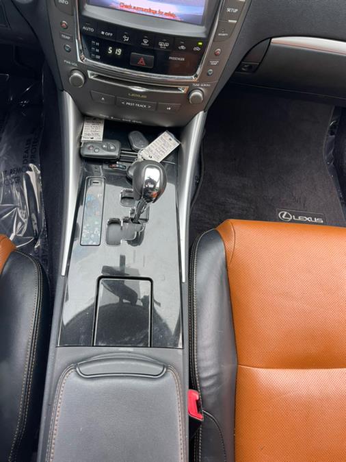 Used Lexus IS 250 4dr Sport Sdn Auto AWD 2013 | Lava Motors 2 Inc. Canton, Connecticut Used Lexus IS 250 4dr Sport Sdn Auto AWD 2013 | Lava Motors 2 Inc. Canton, Connecticut
