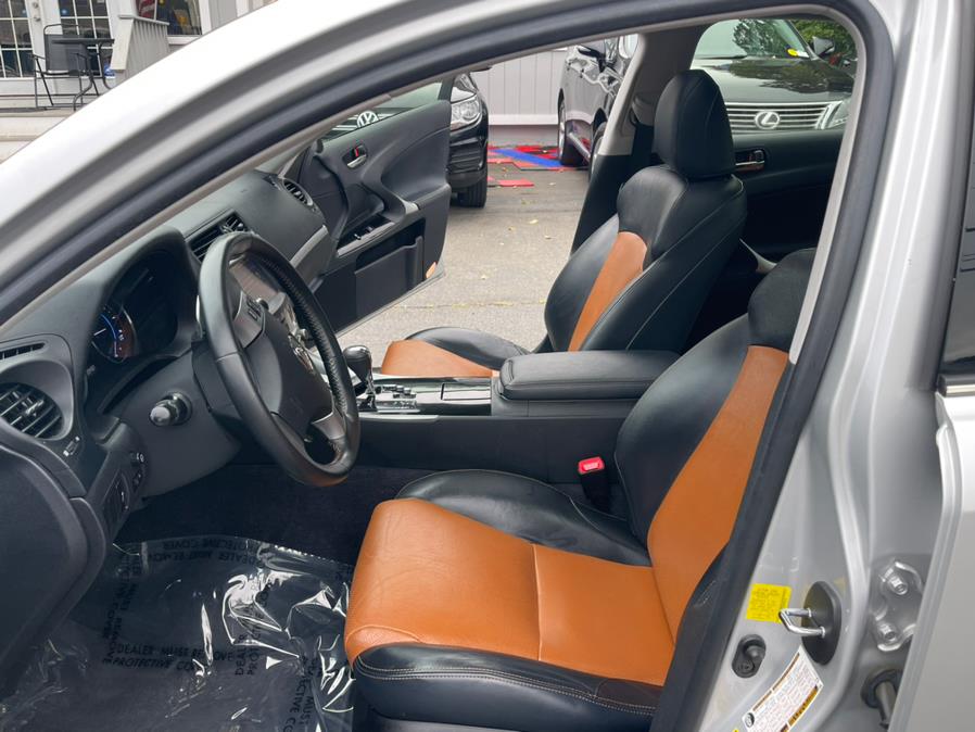 Used Lexus IS 250 4dr Sport Sdn Auto AWD 2013 | Lava Motors 2 Inc. Canton, Connecticut Used Lexus IS 250 4dr Sport Sdn Auto AWD 2013 | Lava Motors 2 Inc. Canton, Connecticut