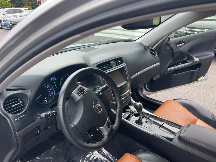Used Lexus IS 250 4dr Sport Sdn Auto AWD 2013 | Lava Motors 2 Inc. Canton, Connecticut Used Lexus IS 250 4dr Sport Sdn Auto AWD 2013 | Lava Motors 2 Inc. Canton, Connecticut