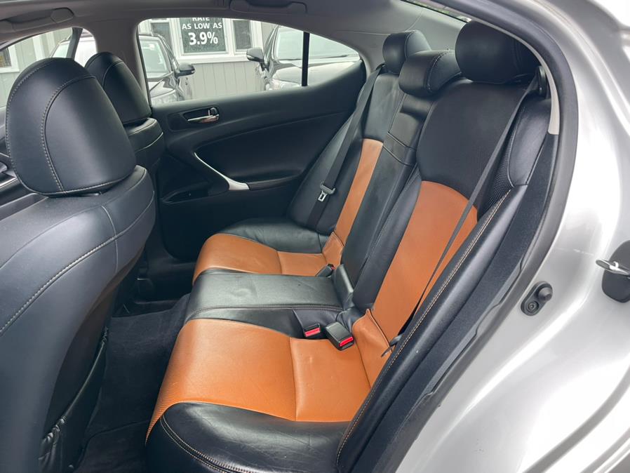 Used Lexus IS 250 4dr Sport Sdn Auto AWD 2013 | Lava Motors 2 Inc. Canton, Connecticut Used Lexus IS 250 4dr Sport Sdn Auto AWD 2013 | Lava Motors 2 Inc. Canton, Connecticut