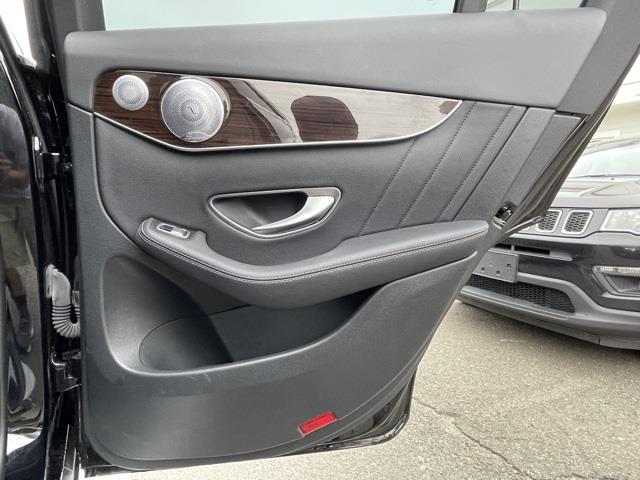 Used Mercedes-benz Glc GLC 300 2018 | Blasius Federal Road. Brookfield, Connecticut Used Mercedes-benz Glc GLC 300 2018 | Blasius Federal Road. Brookfield, Connecticut