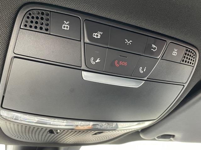 Used Mercedes-benz Glc GLC 300 2018 | Blasius Federal Road. Brookfield, Connecticut Used Mercedes-benz Glc GLC 300 2018 | Blasius Federal Road. Brookfield, Connecticut