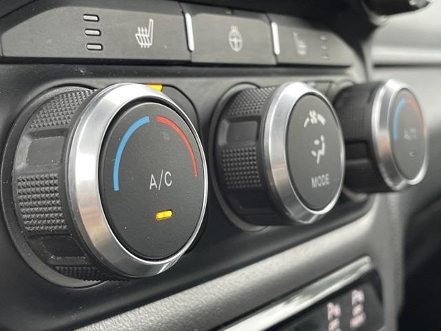 Used Ram 1500 Big Horn/Lone Star 2019 | Blasius Federal Road. Brookfield, Connecticut Used Ram 1500 Big Horn/Lone Star 2019 | Blasius Federal Road. Brookfield, Connecticut