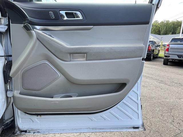 Used Ford Explorer Base 2013 | Blasius Federal Road. Brookfield, Connecticut Used Ford Explorer Base 2013 | Blasius Federal Road. Brookfield, Connecticut