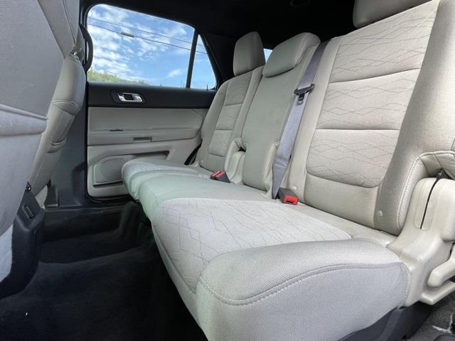 Used Ford Explorer Base 2013 | Blasius Federal Road. Brookfield, Connecticut Used Ford Explorer Base 2013 | Blasius Federal Road. Brookfield, Connecticut