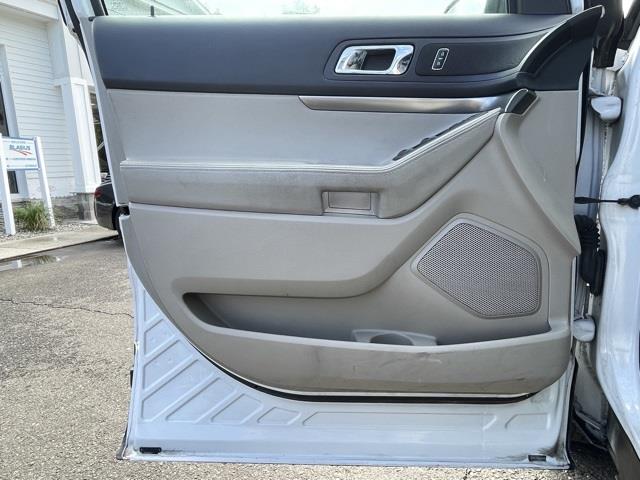 Used Ford Explorer Base 2013 | Blasius Federal Road. Brookfield, Connecticut Used Ford Explorer Base 2013 | Blasius Federal Road. Brookfield, Connecticut