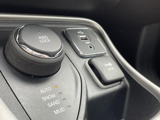 Used Jeep Compass Latitude 2018 | Blasius Federal Road. Brookfield, Connecticut Used Jeep Compass Latitude 2018 | Blasius Federal Road. Brookfield, Connecticut