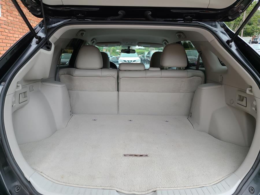 Used Toyota Venza 4dr Wgn AWD XLE 2012 | National Auto Brokers, Inc.. Waterbury, Connecticut Used Toyota Venza 4dr Wgn AWD XLE 2012 | National Auto Brokers, Inc.. Waterbury, Connecticut