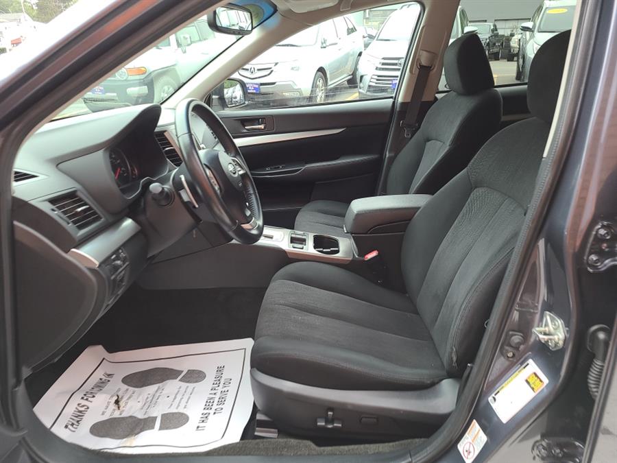 2014 Subaru Outback 4dr Wgn H4 Auto 2.5i Premium, available for sale in Waterbury, Connecticut | National Auto Brokers, Inc.. Waterbury, Connecticut 2014 Subaru Outback 4dr Wgn H4 Auto 2.5i Premium, available for sale in Waterbury, Connecticut | National Auto Brokers, Inc.. Waterbury, Connecticut