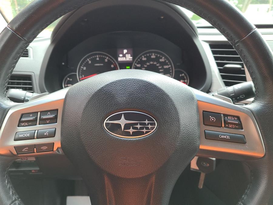 2014 Subaru Outback 4dr Wgn H4 Auto 2.5i Premium, available for sale in Waterbury, Connecticut | National Auto Brokers, Inc.. Waterbury, Connecticut 2014 Subaru Outback 4dr Wgn H4 Auto 2.5i Premium, available for sale in Waterbury, Connecticut | National Auto Brokers, Inc.. Waterbury, Connecticut