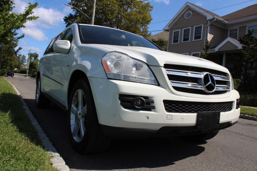 2009 Mercedes-Benz GL-Class 4MATIC 4dr 3.0L BlueTEC, available for sale in Great Neck, New York | Great Neck Car Buyers & Sellers. Great Neck, New York 2009 Mercedes-Benz GL-Class 4MATIC 4dr 3.0L BlueTEC, available for sale in Great Neck, New York | Great Neck Car Buyers & Sellers. Great Neck, New York