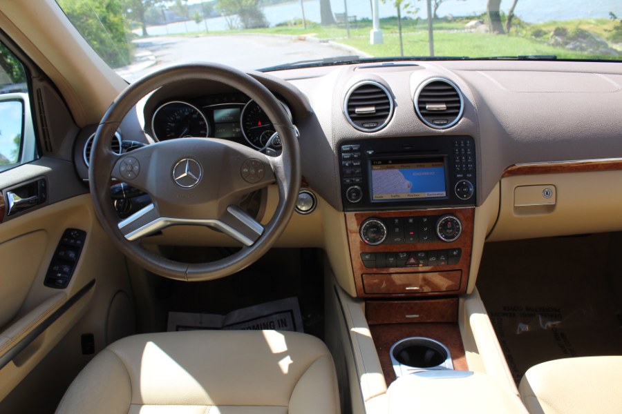 2009 Mercedes-Benz GL-Class 4MATIC 4dr 3.0L BlueTEC, available for sale in Great Neck, New York | Great Neck Car Buyers & Sellers. Great Neck, New York 2009 Mercedes-Benz GL-Class 4MATIC 4dr 3.0L BlueTEC, available for sale in Great Neck, New York | Great Neck Car Buyers & Sellers. Great Neck, New York