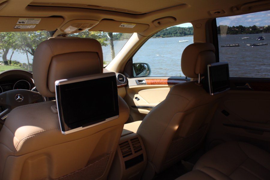 2009 Mercedes-Benz GL-Class 4MATIC 4dr 3.0L BlueTEC, available for sale in Great Neck, New York | Great Neck Car Buyers & Sellers. Great Neck, New York 2009 Mercedes-Benz GL-Class 4MATIC 4dr 3.0L BlueTEC, available for sale in Great Neck, New York | Great Neck Car Buyers & Sellers. Great Neck, New York