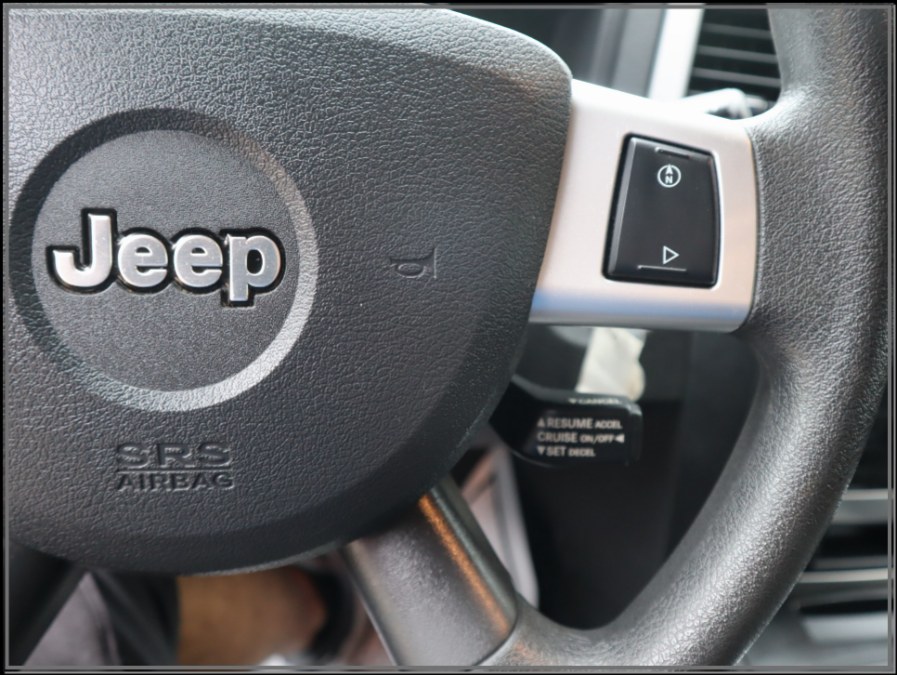2010 Jeep Grand Cherokee 4WD 4dr Laredo, available for sale in Huntington Station, New York | My Auto Inc.. Huntington Station, New York 2010 Jeep Grand Cherokee 4WD 4dr Laredo, available for sale in Huntington Station, New York | My Auto Inc.. Huntington Station, New York