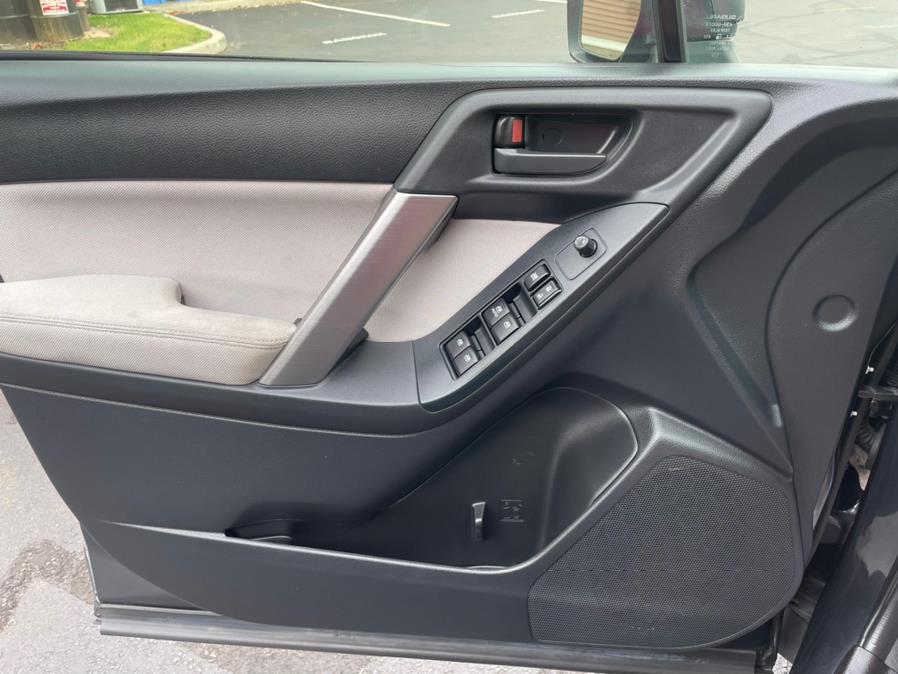 Used Subaru Forester 4dr CVT 2.5i PZEV 2015 | Good Guys Auto House. Southington, Connecticut Used Subaru Forester 4dr CVT 2.5i PZEV 2015 | Good Guys Auto House. Southington, Connecticut
