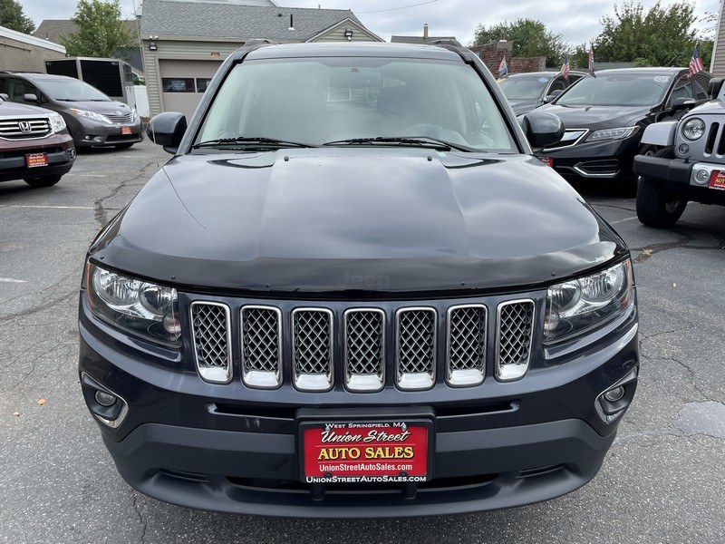 Used Jeep Compass 4WD 4dr Latitude 2016 | Union Street Auto Sales. West Springfield, Massachusetts Used Jeep Compass 4WD 4dr Latitude 2016 | Union Street Auto Sales. West Springfield, Massachusetts