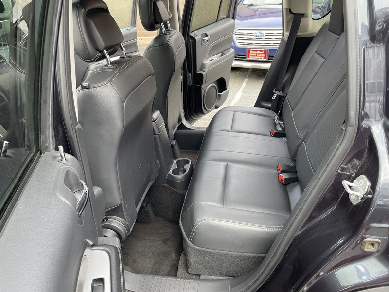Used Jeep Compass 4WD 4dr Latitude 2016 | Union Street Auto Sales. West Springfield, Massachusetts Used Jeep Compass 4WD 4dr Latitude 2016 | Union Street Auto Sales. West Springfield, Massachusetts