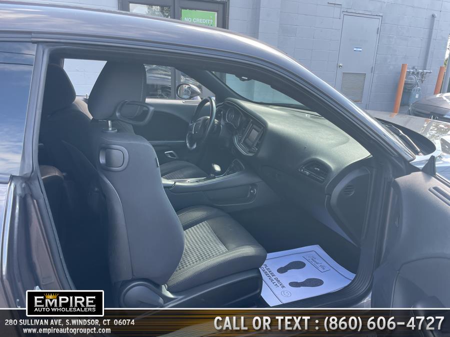 Used Dodge Challenger 2dr Cpe SXT 2013 | Empire Auto Wholesalers. S.Windsor, Connecticut Used Dodge Challenger 2dr Cpe SXT 2013 | Empire Auto Wholesalers. S.Windsor, Connecticut
