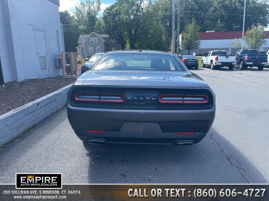 Used Dodge Challenger 2dr Cpe SXT 2013 | Empire Auto Wholesalers. S.Windsor, Connecticut Used Dodge Challenger 2dr Cpe SXT 2013 | Empire Auto Wholesalers. S.Windsor, Connecticut