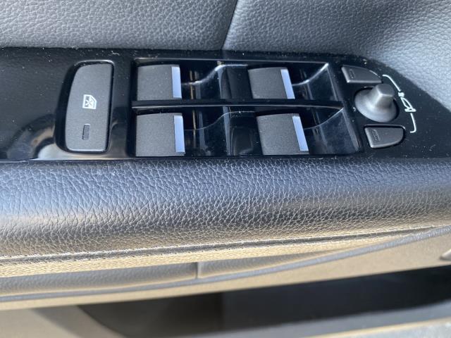 Used Land Rover Range Rover Evoque 5 Door SE Premium 2017 | Sunrise Auto Outlet. Amityville, New York Used Land Rover Range Rover Evoque 5 Door SE Premium 2017 | Sunrise Auto Outlet. Amityville, New York