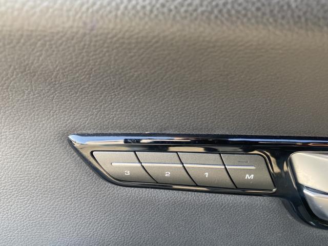 Used Land Rover Range Rover Evoque 5 Door SE Premium 2017 | Sunrise Auto Outlet. Amityville, New York Used Land Rover Range Rover Evoque 5 Door SE Premium 2017 | Sunrise Auto Outlet. Amityville, New York