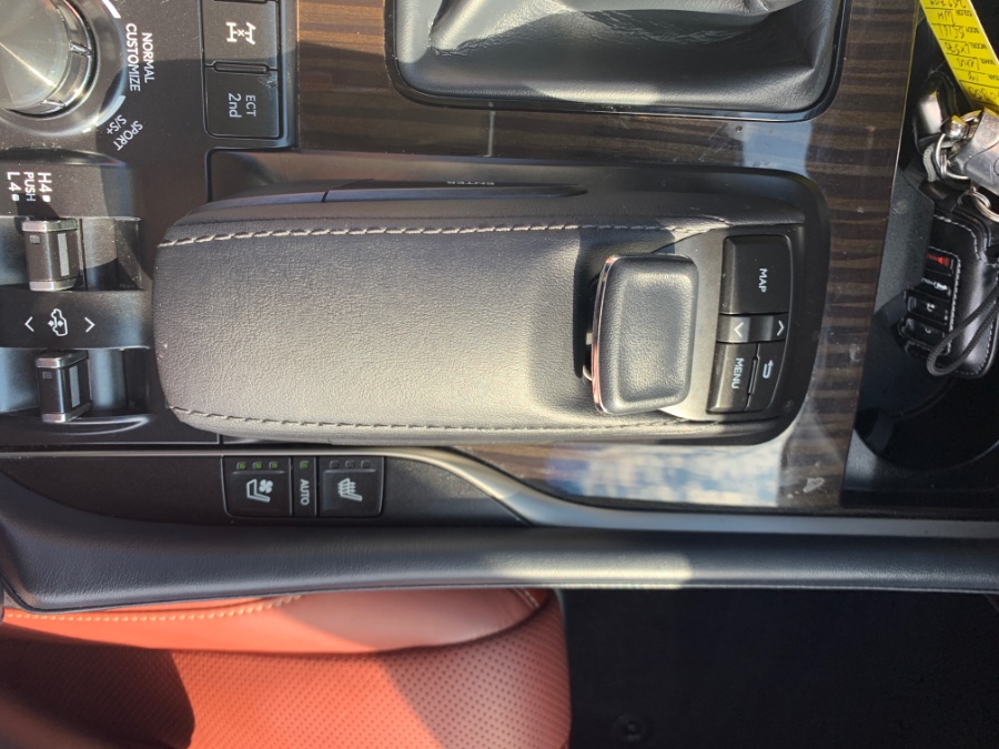 Used Lexus LX LX 570 Three Row 4WD 2018 | MP Motors Inc. West Babylon , New York Used Lexus LX LX 570 Three Row 4WD 2018 | MP Motors Inc. West Babylon , New York