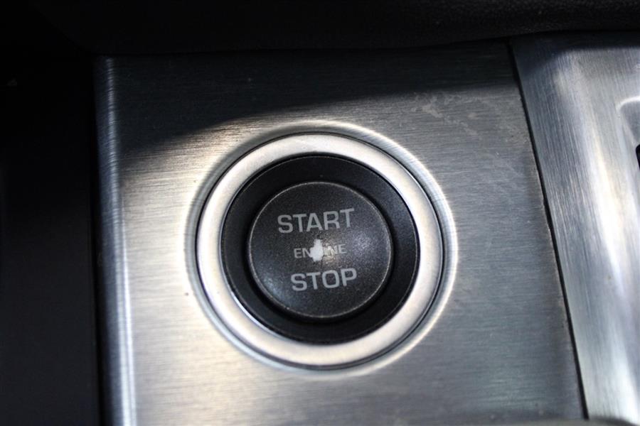 2014 Land Rover Range Rover Evoque PURE PLUS, available for sale in Paterson, New Jersey | Fast Track Motors. Paterson, New Jersey 2014 Land Rover Range Rover Evoque PURE PLUS, available for sale in Paterson, New Jersey | Fast Track Motors. Paterson, New Jersey