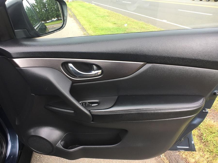 Used Nissan Rogue S 2016 | Smart Buy Auto Sales, LLC. Wallingford, Connecticut Used Nissan Rogue S 2016 | Smart Buy Auto Sales, LLC. Wallingford, Connecticut