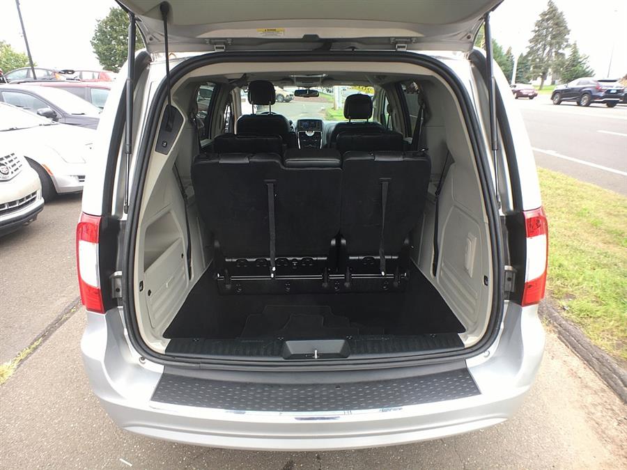 Used Chrysler Town & Country 4dr Wgn Touring 2012 | Smart Buy Auto Sales, LLC. Wallingford, Connecticut Used Chrysler Town & Country 4dr Wgn Touring 2012 | Smart Buy Auto Sales, LLC. Wallingford, Connecticut
