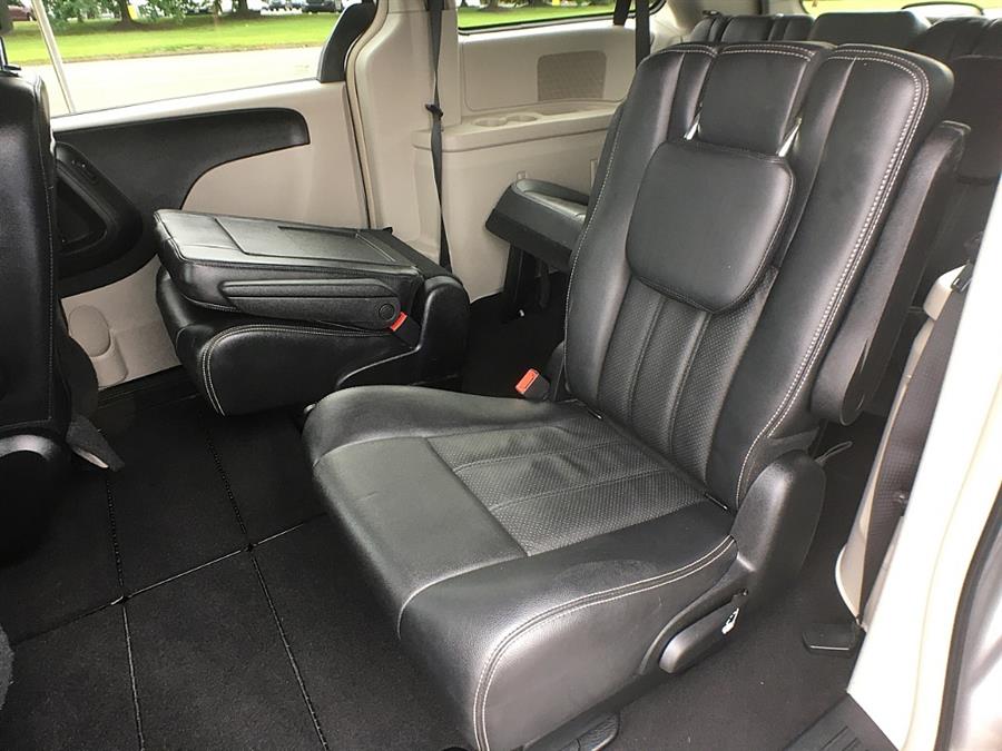 Used Chrysler Town & Country 4dr Wgn Touring 2012 | Smart Buy Auto Sales, LLC. Wallingford, Connecticut Used Chrysler Town & Country 4dr Wgn Touring 2012 | Smart Buy Auto Sales, LLC. Wallingford, Connecticut