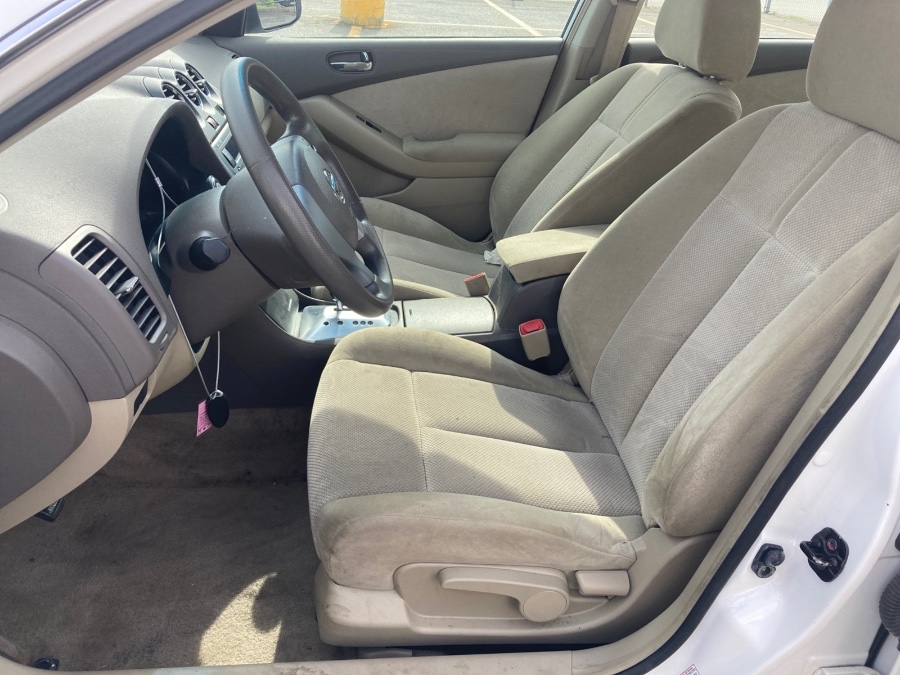 Used Nissan Altima 4dr Sdn I4 CVT 2.5 S 2009 | Rubber Bros Auto World. Brooklyn, New York Used Nissan Altima 4dr Sdn I4 CVT 2.5 S 2009 | Rubber Bros Auto World. Brooklyn, New York