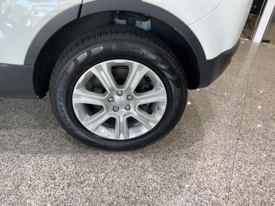 Used Land Rover Range Rover Evoque 5 Door SE Premium 2018 | Dream Car Gallery. Woodbury, New York Used Land Rover Range Rover Evoque 5 Door SE Premium 2018 | Dream Car Gallery. Woodbury, New York