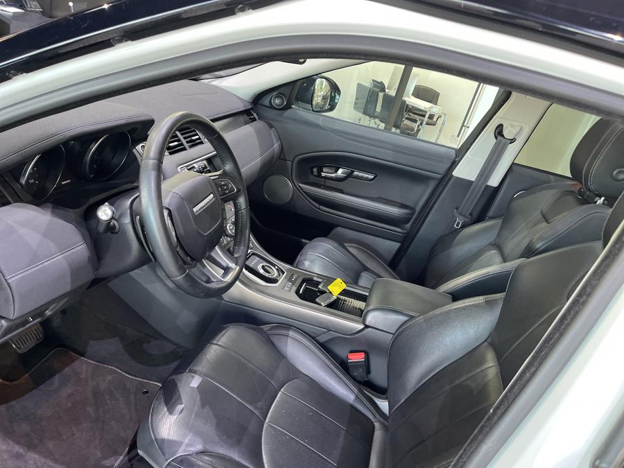 Used Land Rover Range Rover Evoque 5 Door SE Premium 2018 | Dream Car Gallery. Woodbury, New York Used Land Rover Range Rover Evoque 5 Door SE Premium 2018 | Dream Car Gallery. Woodbury, New York