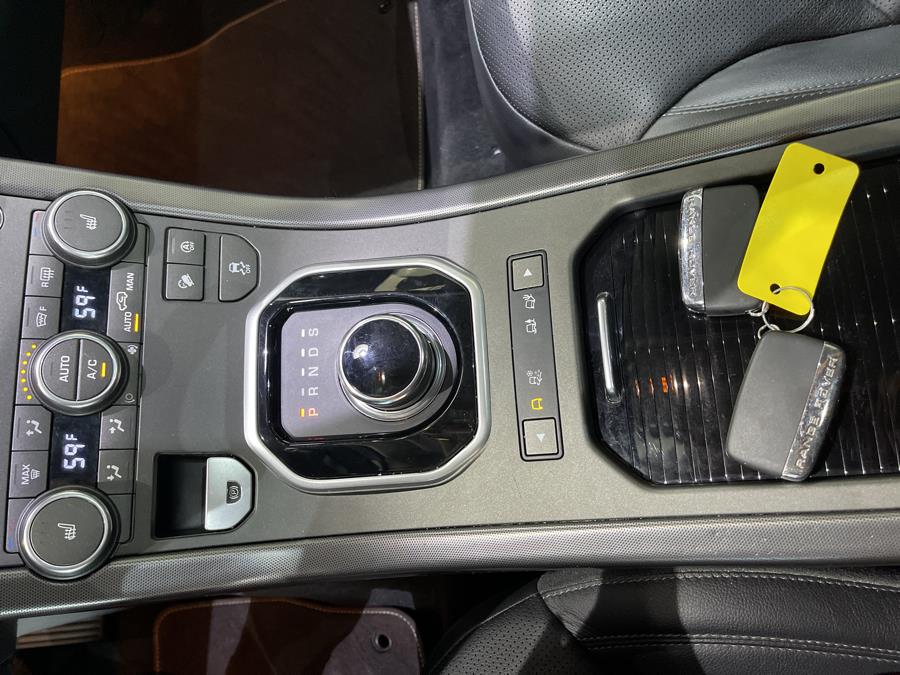 Used Land Rover Range Rover Evoque 5 Door SE Premium 2018 | Dream Car Gallery. Woodbury, New York Used Land Rover Range Rover Evoque 5 Door SE Premium 2018 | Dream Car Gallery. Woodbury, New York