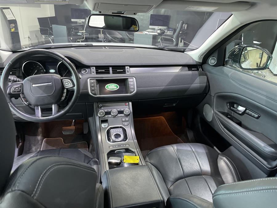 Used Land Rover Range Rover Evoque 5 Door SE Premium 2018 | Dream Car Gallery. Woodbury, New York Used Land Rover Range Rover Evoque 5 Door SE Premium 2018 | Dream Car Gallery. Woodbury, New York