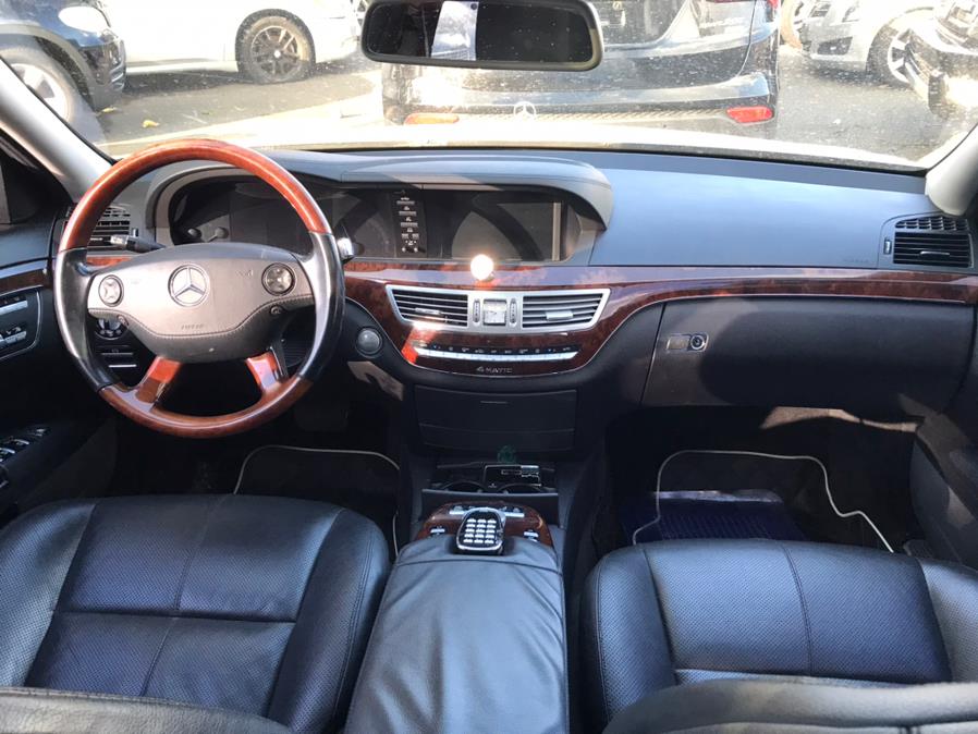 2009 Mercedes-Benz S-Class 4dr Sdn 5.5L V8 4MATIC, available for sale in Jersey City, New Jersey | Car Valley Group. Jersey City, New Jersey 2009 Mercedes-Benz S-Class 4dr Sdn 5.5L V8 4MATIC, available for sale in Jersey City, New Jersey | Car Valley Group. Jersey City, New Jersey