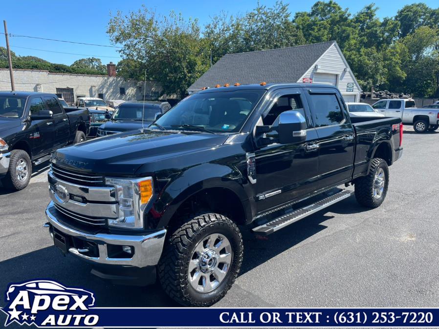 Used Ford Super Duty F-350 SRW Lariat 4WD Crew Cab 6.75'' Box 2017 | Apex Auto. Selden, New York