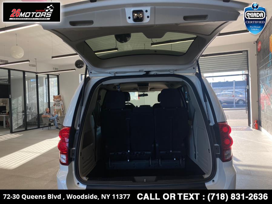 Used Dodge Grand Caravan 4dr Wgn American Value Pkg 2016 | 26 Motors Queens. Woodside, New York Used Dodge Grand Caravan 4dr Wgn American Value Pkg 2016 | 26 Motors Queens. Woodside, New York