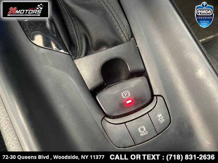 Used Toyota C-HR LE FWD (Natl) 2019 | 26 Motors Queens. Woodside, New York Used Toyota C-HR LE FWD (Natl) 2019 | 26 Motors Queens. Woodside, New York