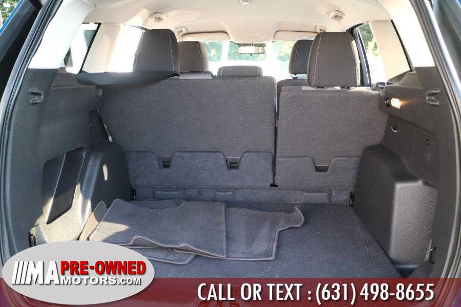 2017 Ford Escape SE 4WD, available for sale in Huntington Station, New York | M & A Motors. Huntington Station, New York 2017 Ford Escape SE 4WD, available for sale in Huntington Station, New York | M & A Motors. Huntington Station, New York