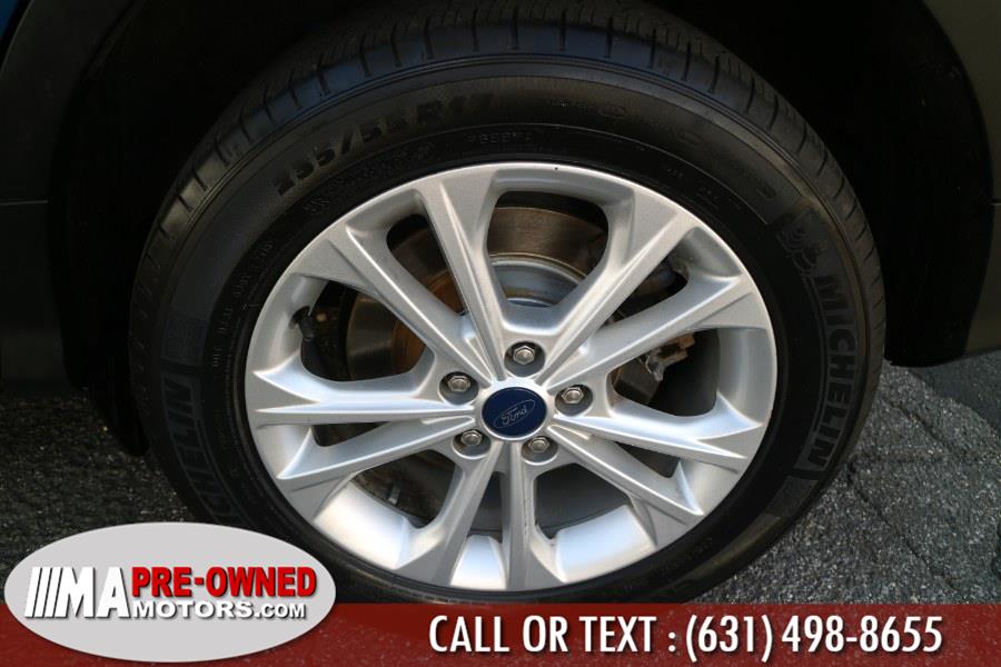 2017 Ford Escape SE 4WD, available for sale in Huntington Station, New York | M & A Motors. Huntington Station, New York 2017 Ford Escape SE 4WD, available for sale in Huntington Station, New York | M & A Motors. Huntington Station, New York