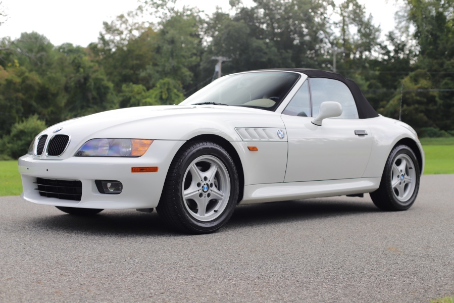 1999 BMW Z3 Z3 2dr Roadster 2.5L, available for sale in North Salem, New York | Meccanic Shop North Inc. North Salem, New York 1999 BMW Z3 Z3 2dr Roadster 2.5L, available for sale in North Salem, New York | Meccanic Shop North Inc. North Salem, New York