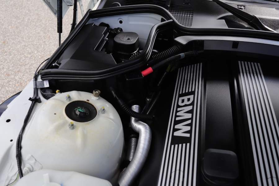 1999 BMW Z3 Z3 2dr Roadster 2.5L, available for sale in North Salem, New York | Meccanic Shop North Inc. North Salem, New York 1999 BMW Z3 Z3 2dr Roadster 2.5L, available for sale in North Salem, New York | Meccanic Shop North Inc. North Salem, New York