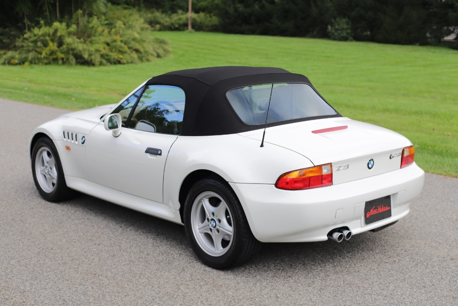 1999 BMW Z3 Z3 2dr Roadster 2.5L, available for sale in North Salem, New York | Meccanic Shop North Inc. North Salem, New York 1999 BMW Z3 Z3 2dr Roadster 2.5L, available for sale in North Salem, New York | Meccanic Shop North Inc. North Salem, New York