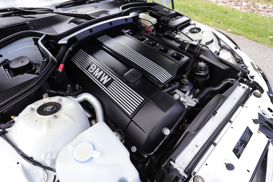 1999 BMW Z3 Z3 2dr Roadster 2.5L, available for sale in North Salem, New York | Meccanic Shop North Inc. North Salem, New York 1999 BMW Z3 Z3 2dr Roadster 2.5L, available for sale in North Salem, New York | Meccanic Shop North Inc. North Salem, New York