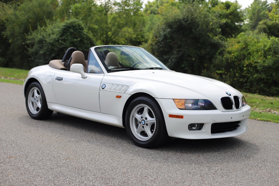1999 BMW Z3 Z3 2dr Roadster 2.5L, available for sale in North Salem, New York | Meccanic Shop North Inc. North Salem, New York 1999 BMW Z3 Z3 2dr Roadster 2.5L, available for sale in North Salem, New York | Meccanic Shop North Inc. North Salem, New York
