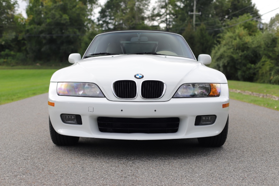 1999 BMW Z3 Z3 2dr Roadster 2.5L, available for sale in North Salem, New York | Meccanic Shop North Inc. North Salem, New York 1999 BMW Z3 Z3 2dr Roadster 2.5L, available for sale in North Salem, New York | Meccanic Shop North Inc. North Salem, New York