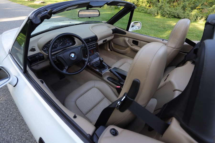 1999 BMW Z3 Z3 2dr Roadster 2.5L, available for sale in North Salem, New York | Meccanic Shop North Inc. North Salem, New York 1999 BMW Z3 Z3 2dr Roadster 2.5L, available for sale in North Salem, New York | Meccanic Shop North Inc. North Salem, New York
