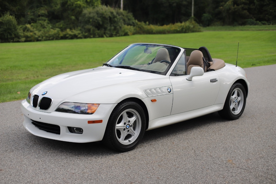 1999 BMW Z3 Z3 2dr Roadster 2.5L, available for sale in North Salem, New York | Meccanic Shop North Inc. North Salem, New York 1999 BMW Z3 Z3 2dr Roadster 2.5L, available for sale in North Salem, New York | Meccanic Shop North Inc. North Salem, New York